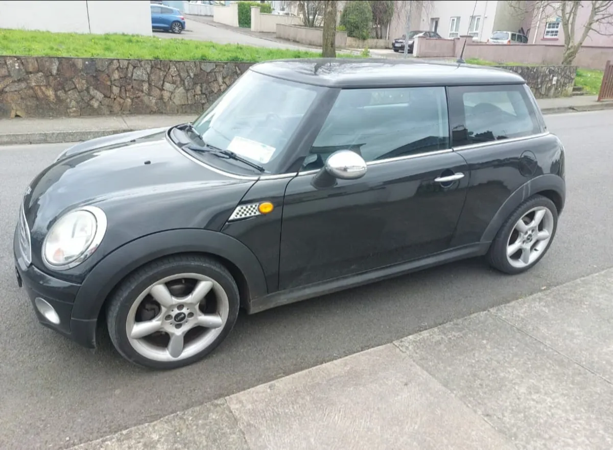 Mini Cooper 1.6 Diesel 3DR, 2009 - Image 3