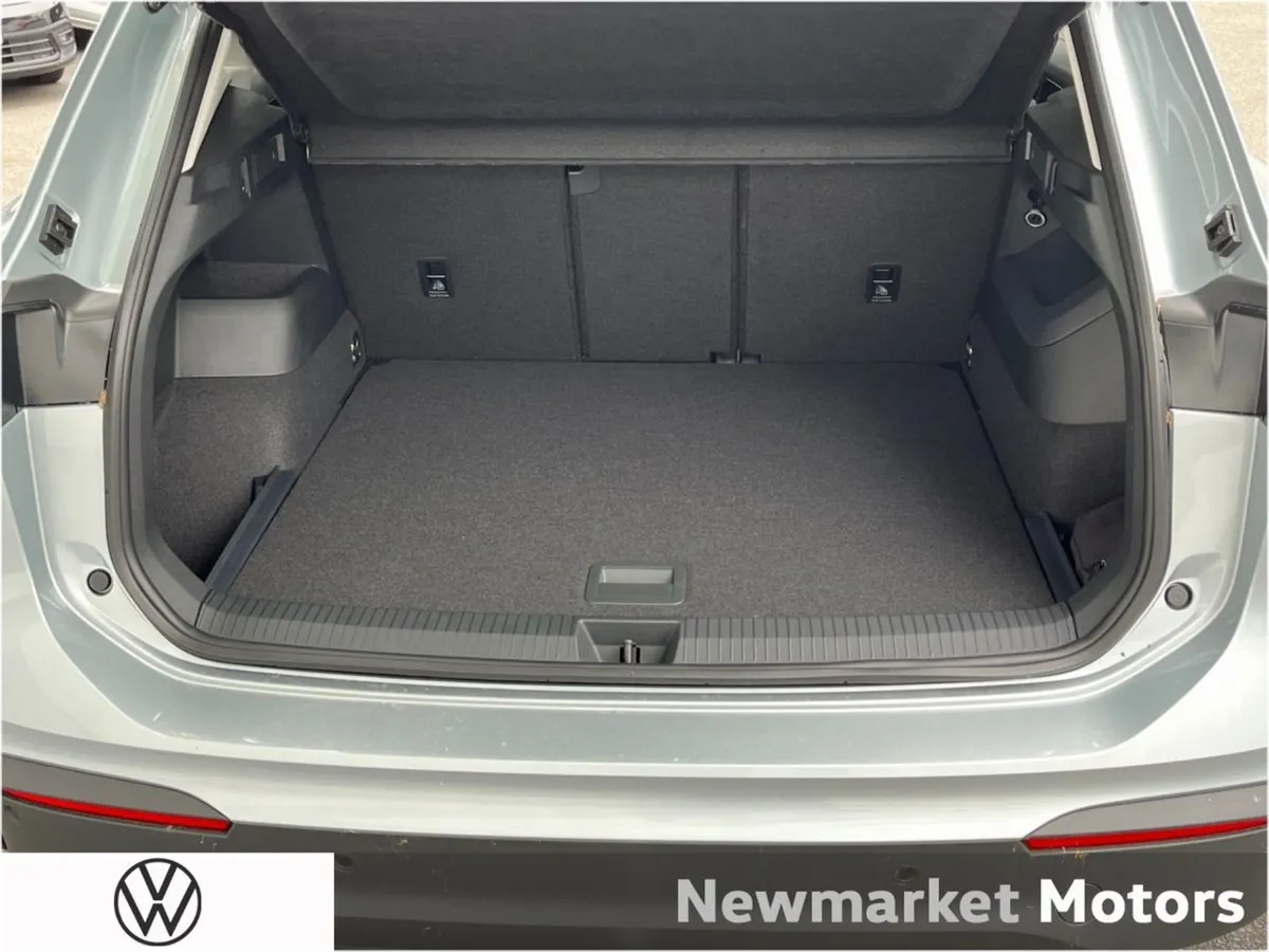 Volkswagen Tiguan Factory Electric Towbar Edition - Image 4