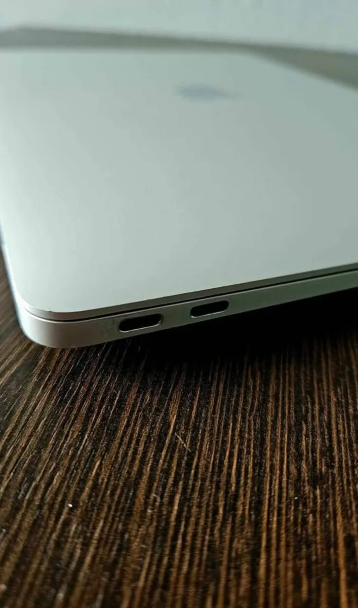 Apple Macbook Air M1(2020) 512GB 8GB RAM - Image 4