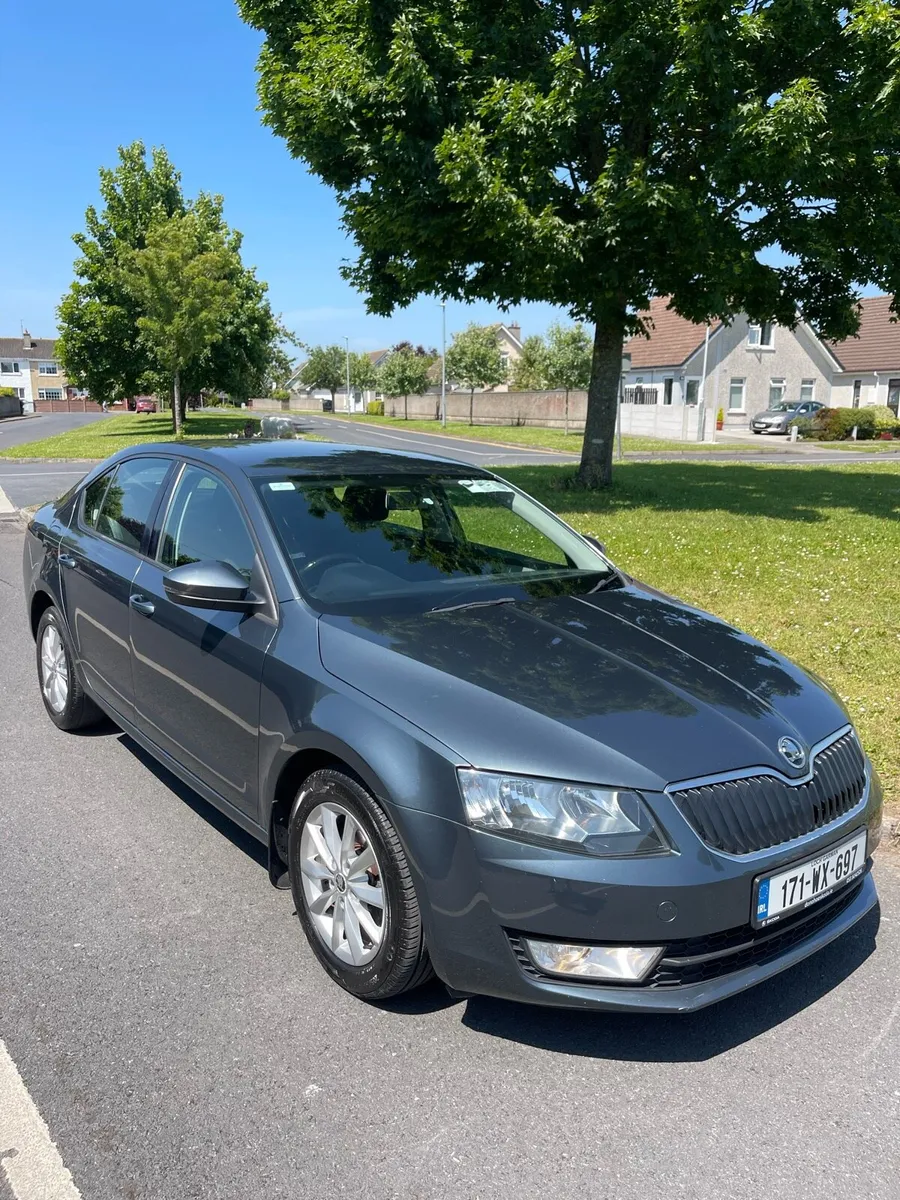 2017 Skoda Octavia - Image 1
