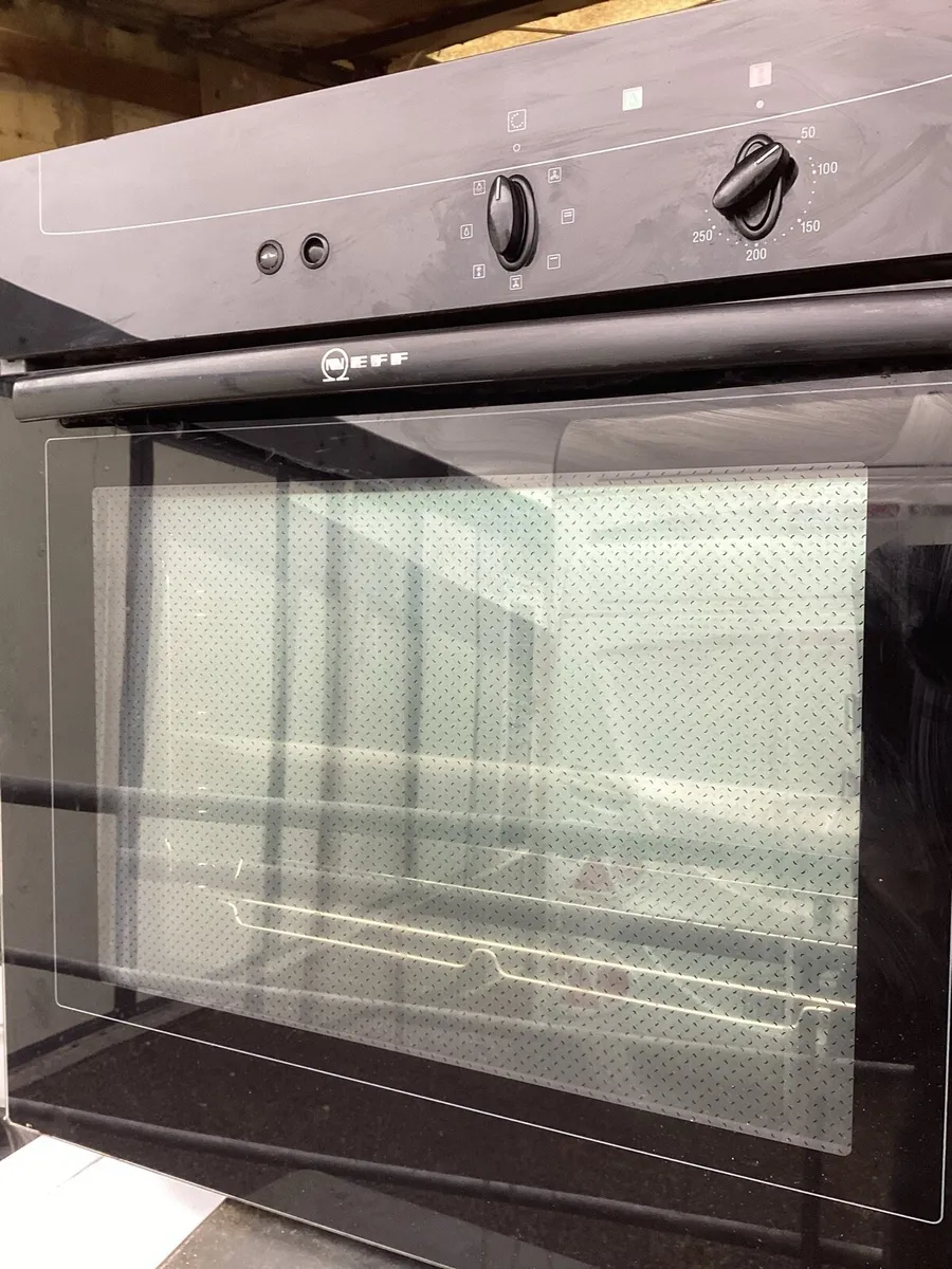 Neff single oven - Image 3