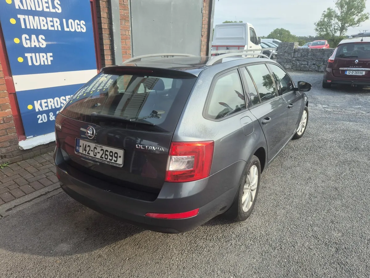 Skoda Octavia 1.6 Diesel - Image 1
