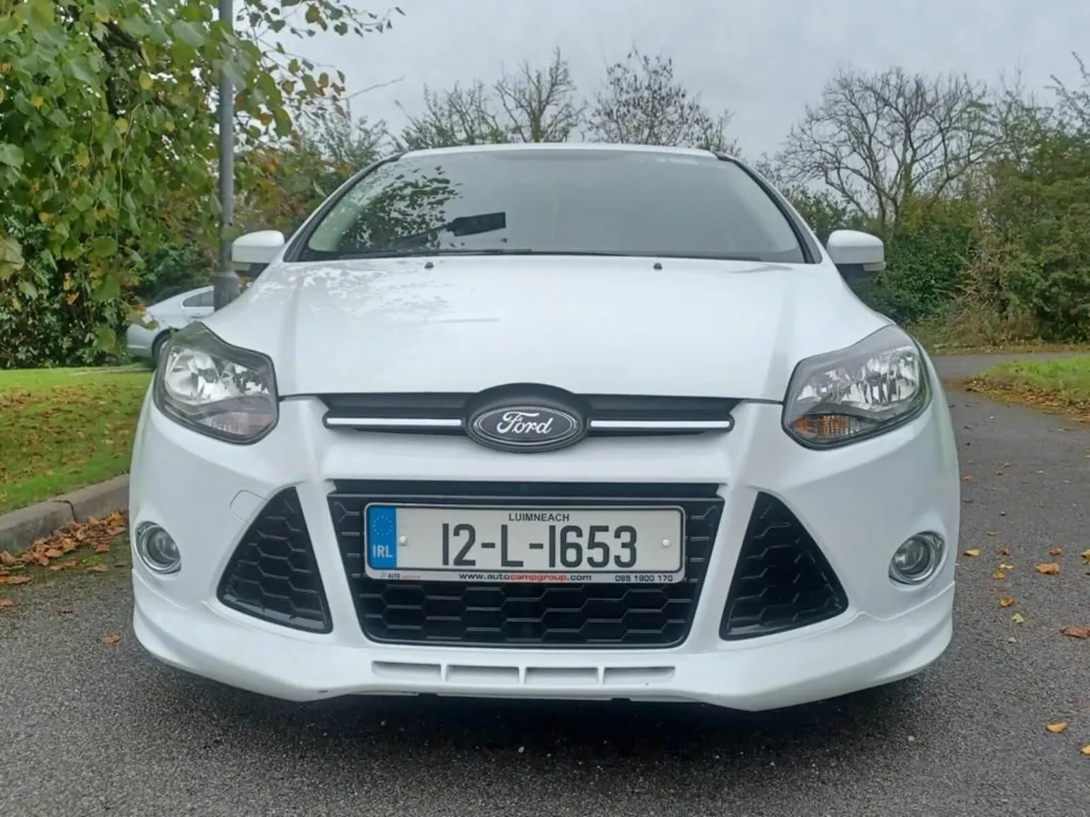 Ford Focus Zetec 2012 - Image 3