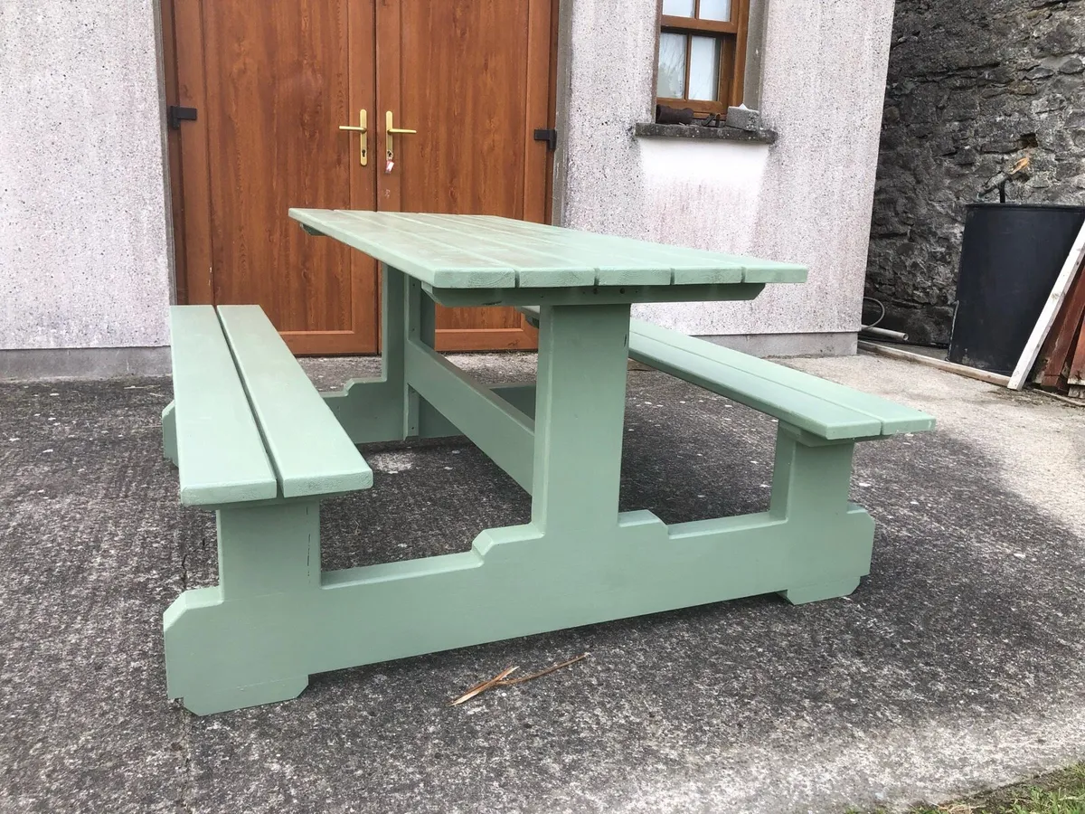 Garden benches - Image 1