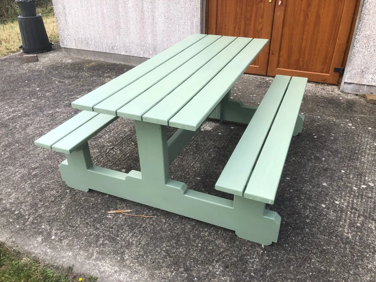 Garden benches - Image 2