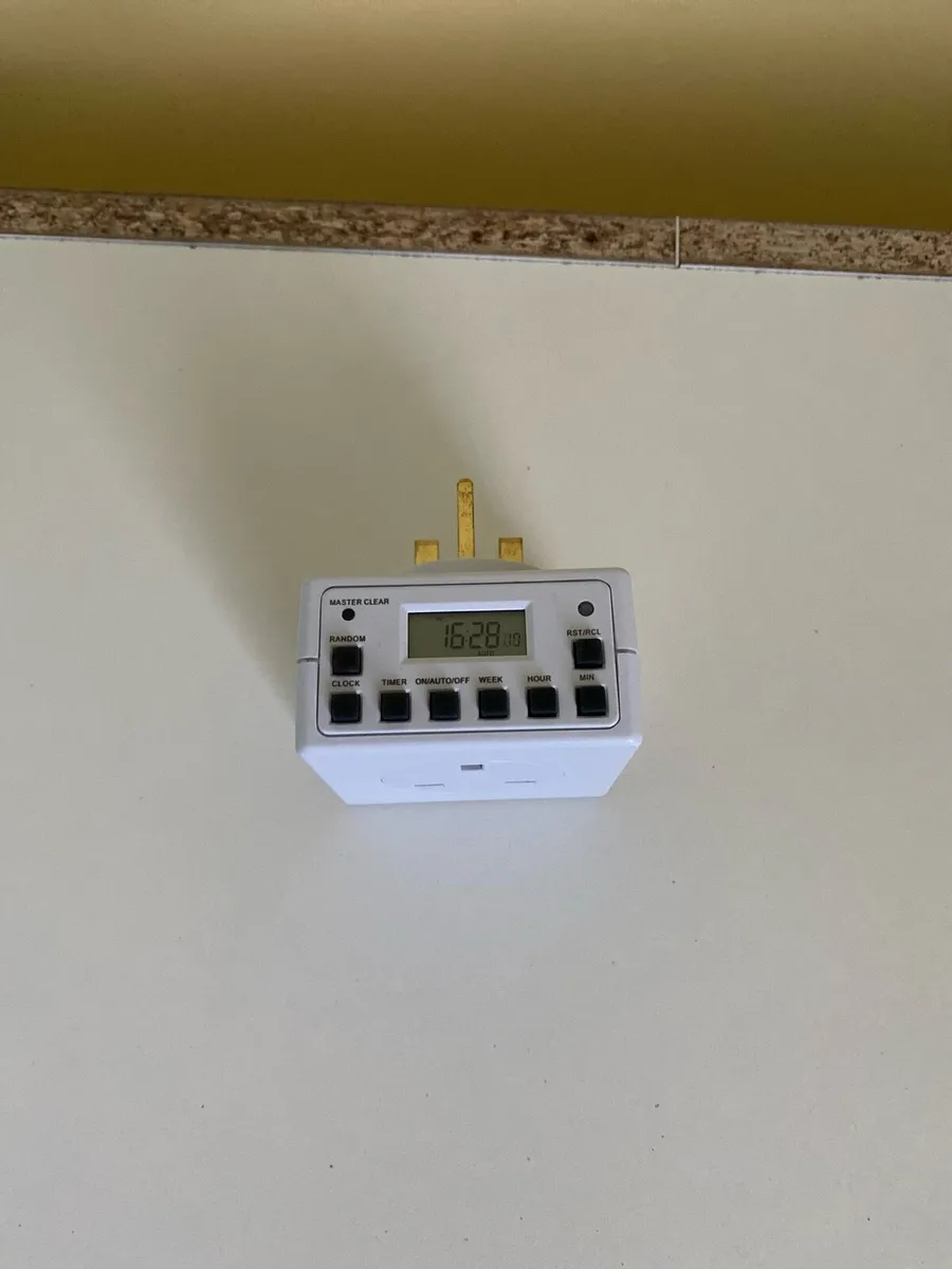 Heating cabinet for reptiles - Image 3