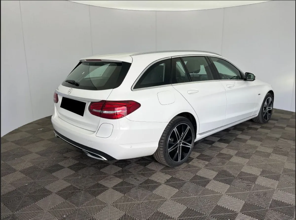MERCEDES-BENZ C CLASS 300DE SPORT EDITION ESTATE - Image 3