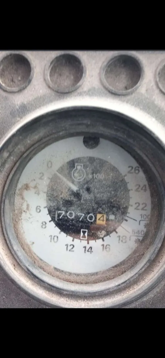 Ford 7610 - Image 2