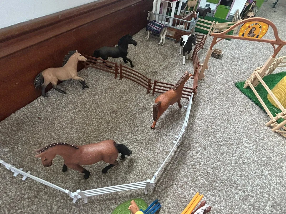 SCHLEICH HORSE COLLECTION - Image 3