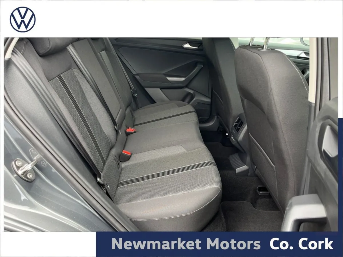 Volkswagen T-Roc 252 Registration Edition 75 2.0t - Image 3