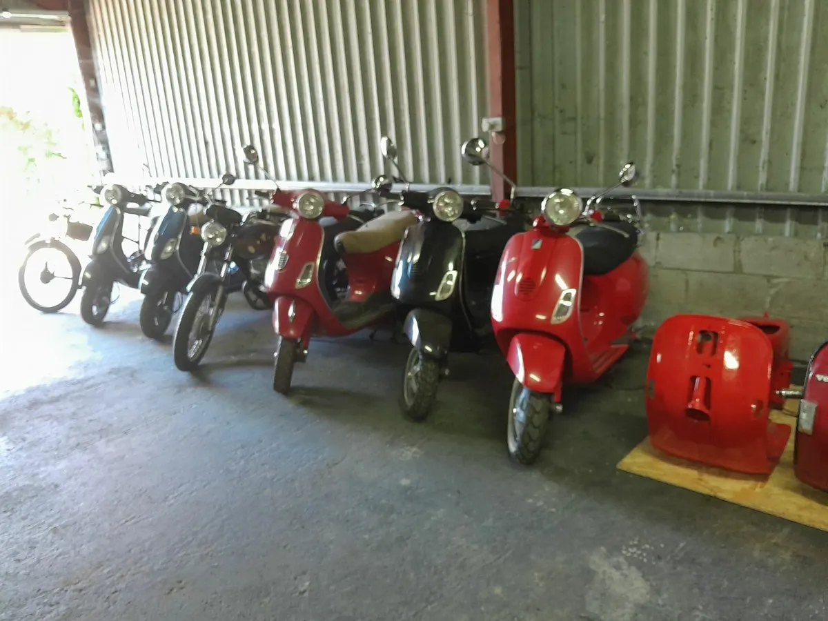 Piaggio Vespa's