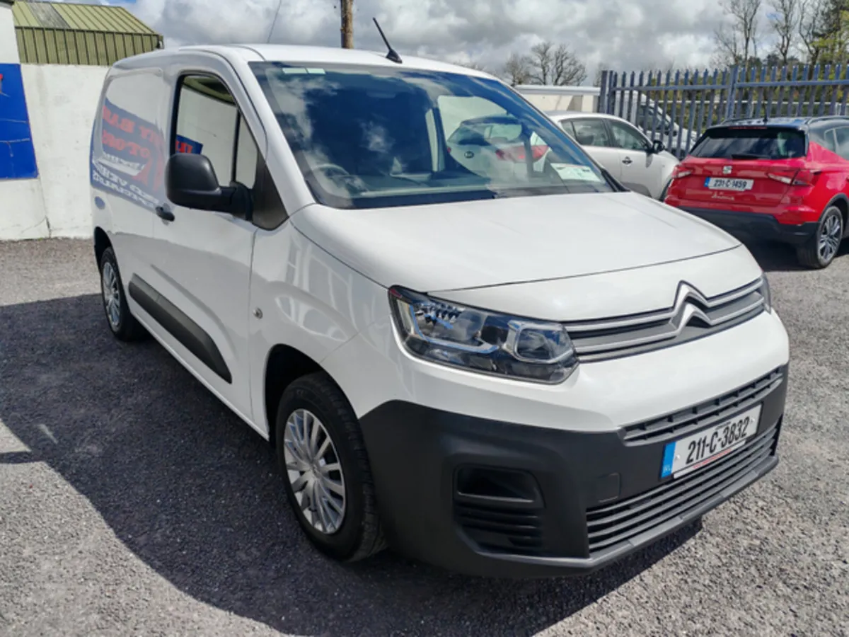 Citroen Berlingo 2021 - Image 1