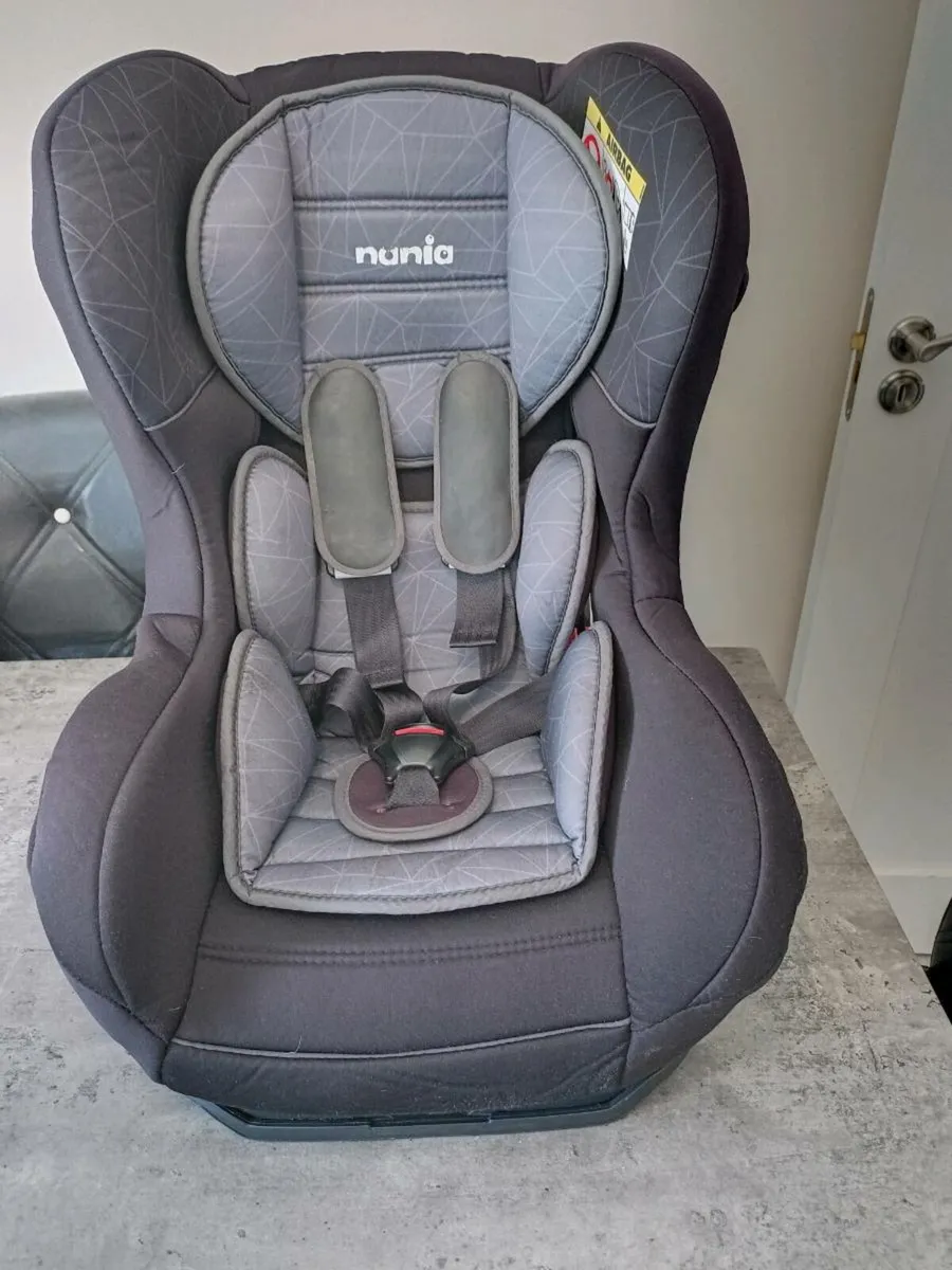 Nania kids car seat. - Image 2