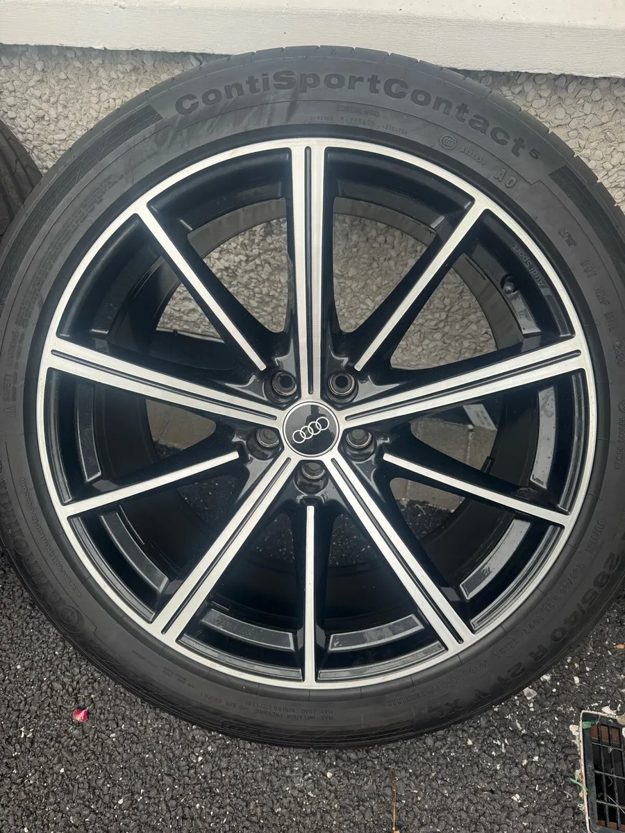 2021 Audi Q7 Alloys - Image 4