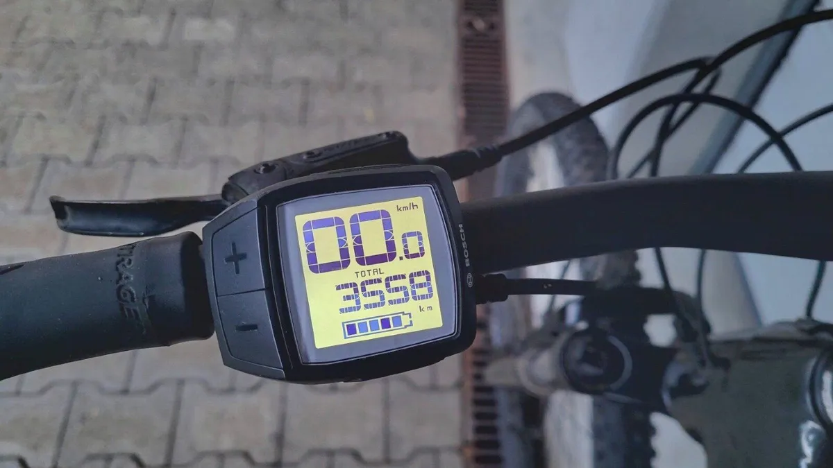 Trek Powerfly 4 Gen 3 2023 Warranty & Accessories - Image 2