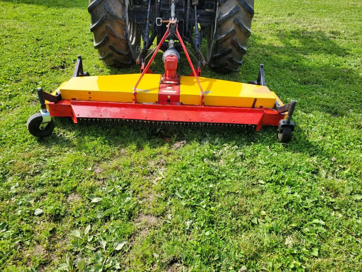 Finishing mower - Image 2