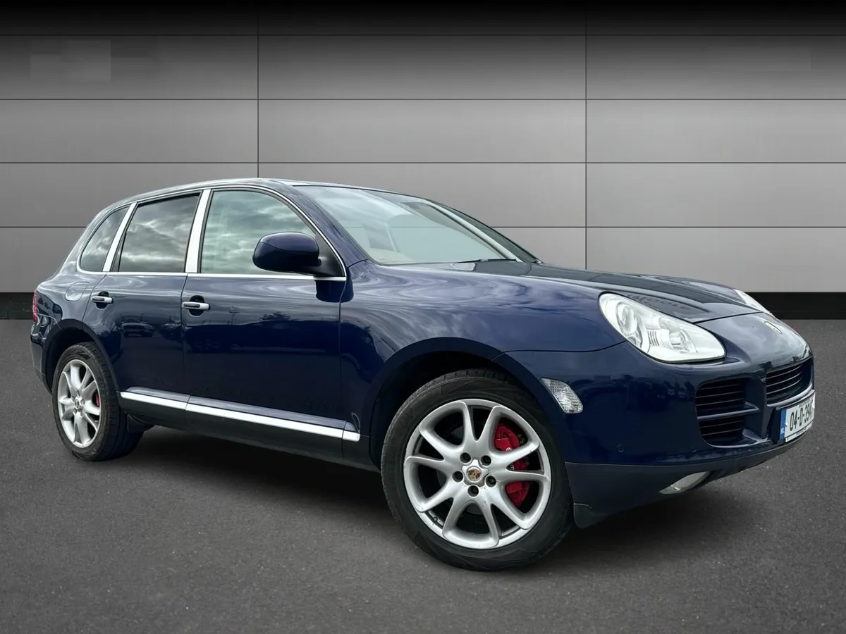 Porsche Cayenne S 4.5 V8 Crew Cab €333 Road Tax - Image 3