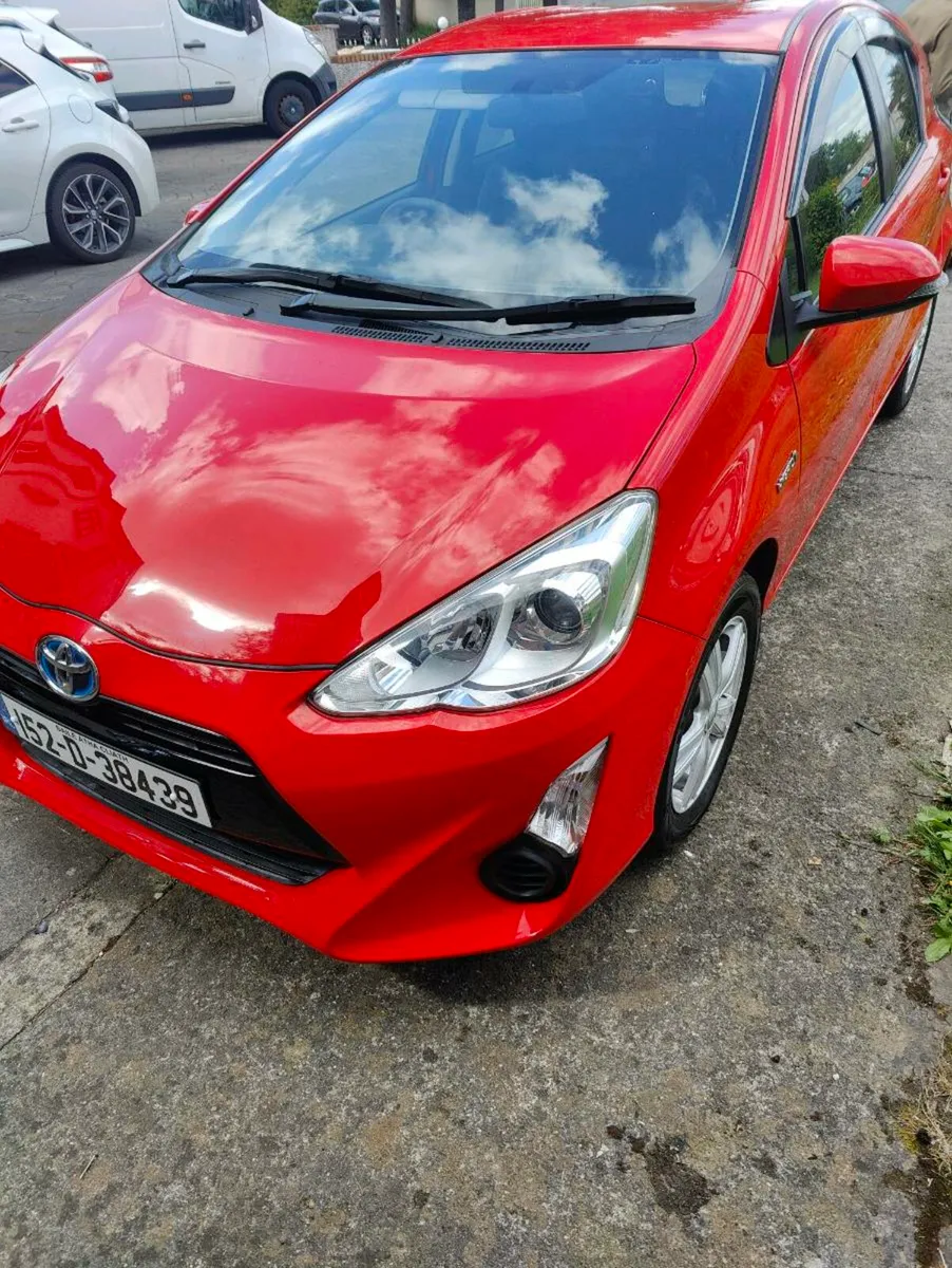Toyota aqua - Image 3