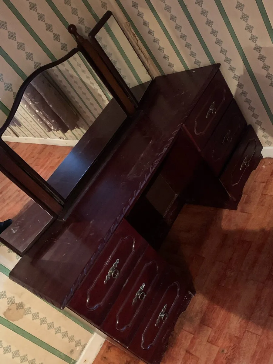 Drawers - Image 4