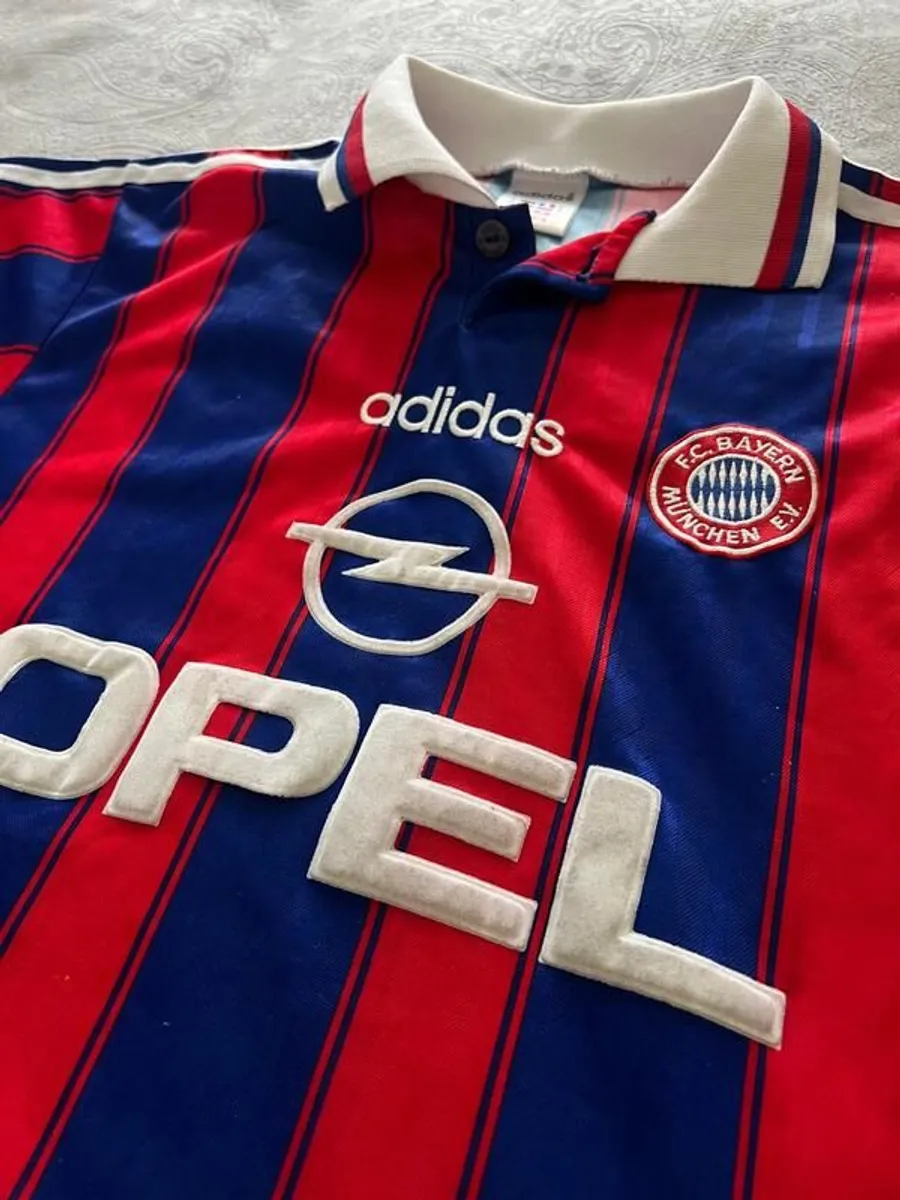 Original Bayern Munich Home Jersey 1995/97 - Image 1