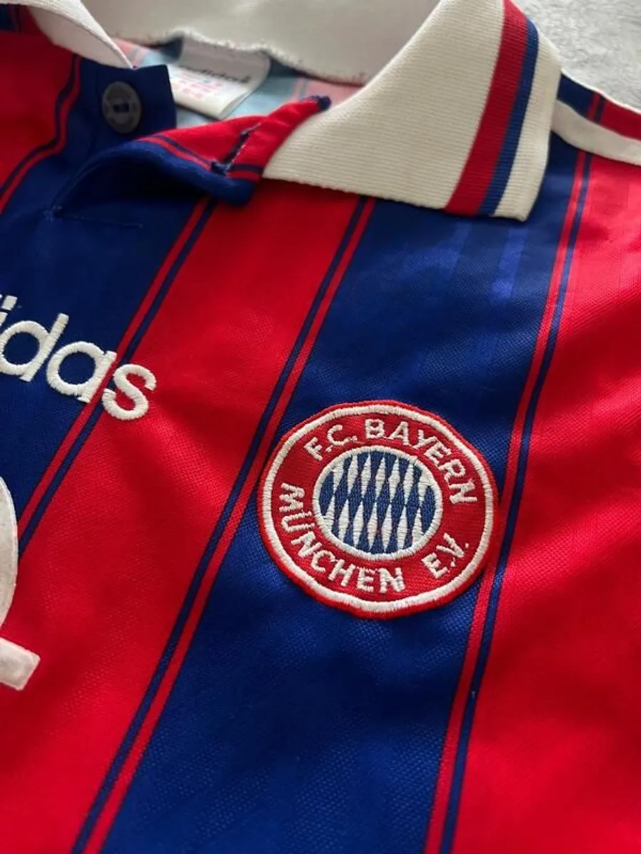 Original Bayern Munich Home Jersey 1995/97 - Image 4