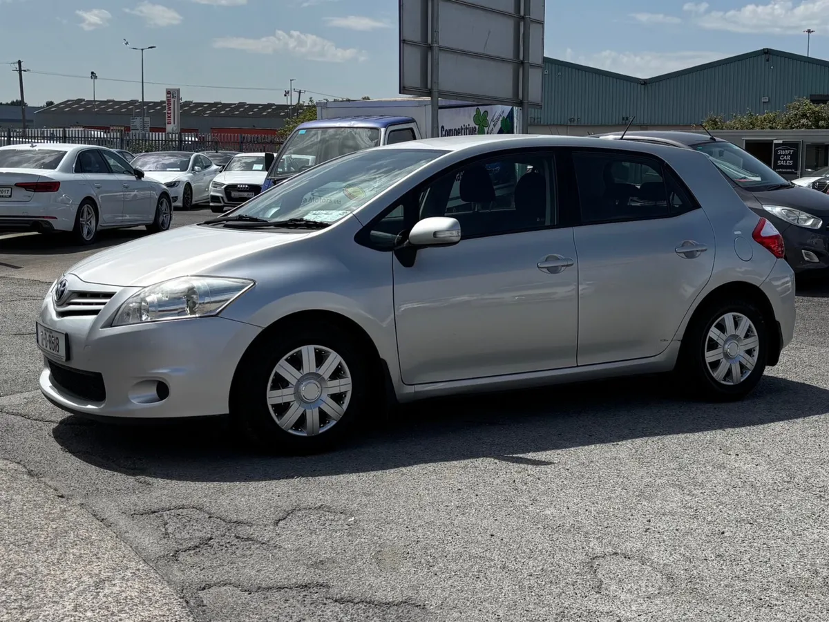 2012 Toyota Auris 1.4 D-4D Nct 06/26 Tax 04/26 - Image 3