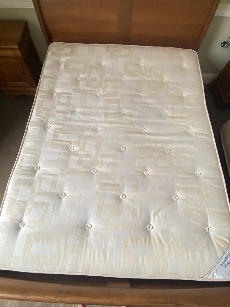 King size mattress & divan base - Image 3