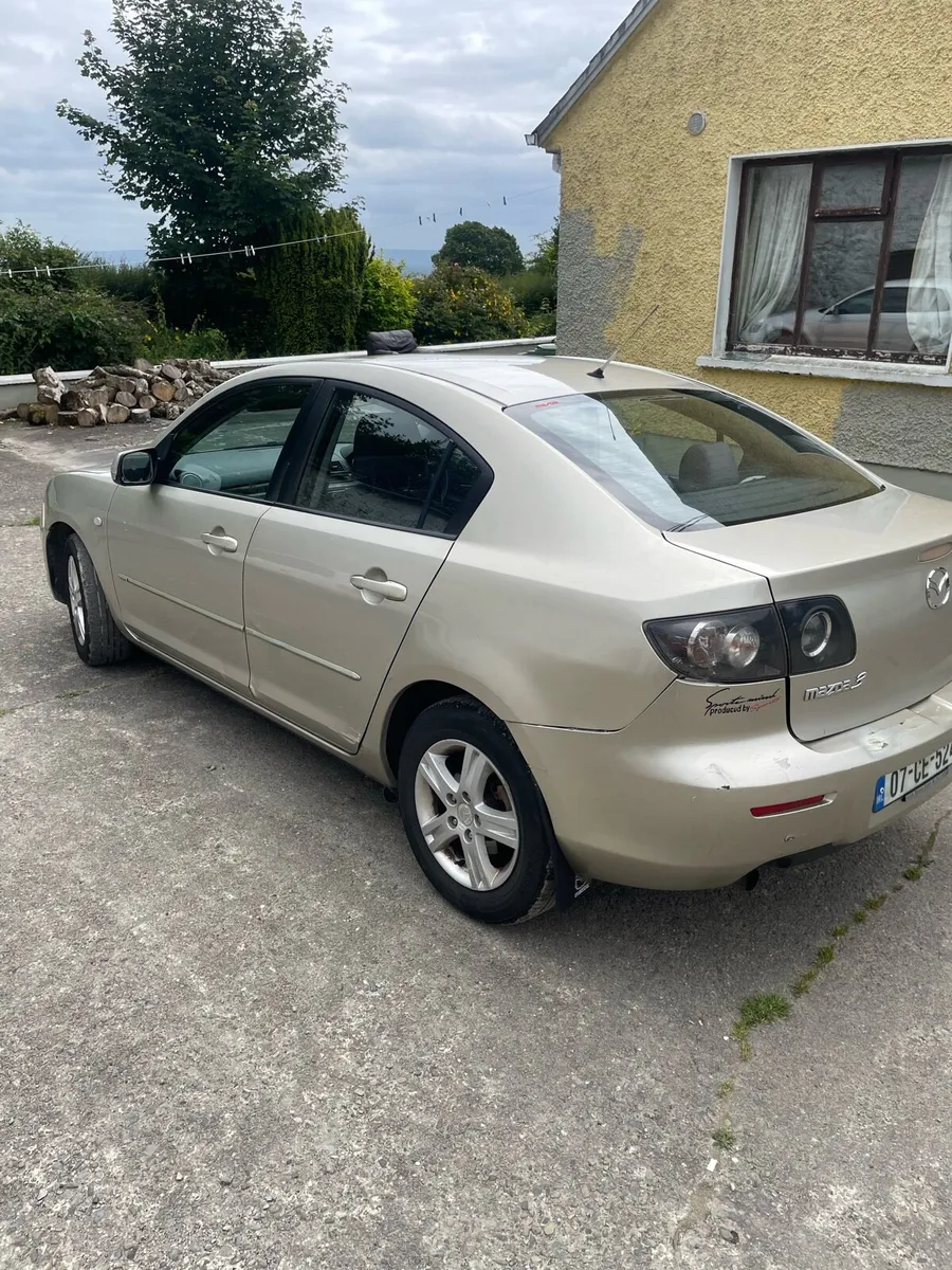 Mazda 3 - Image 3