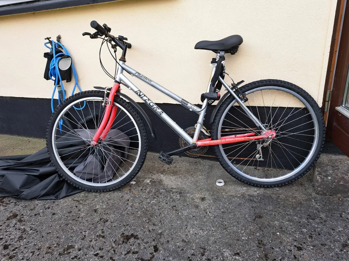 Ladies' Mountain Bike – Great Condition! - Image 1