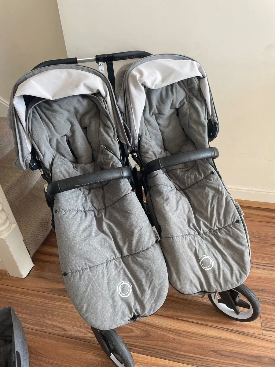 Bugaboo Donkey 3 - twin buggy with lots of extras - Image 1