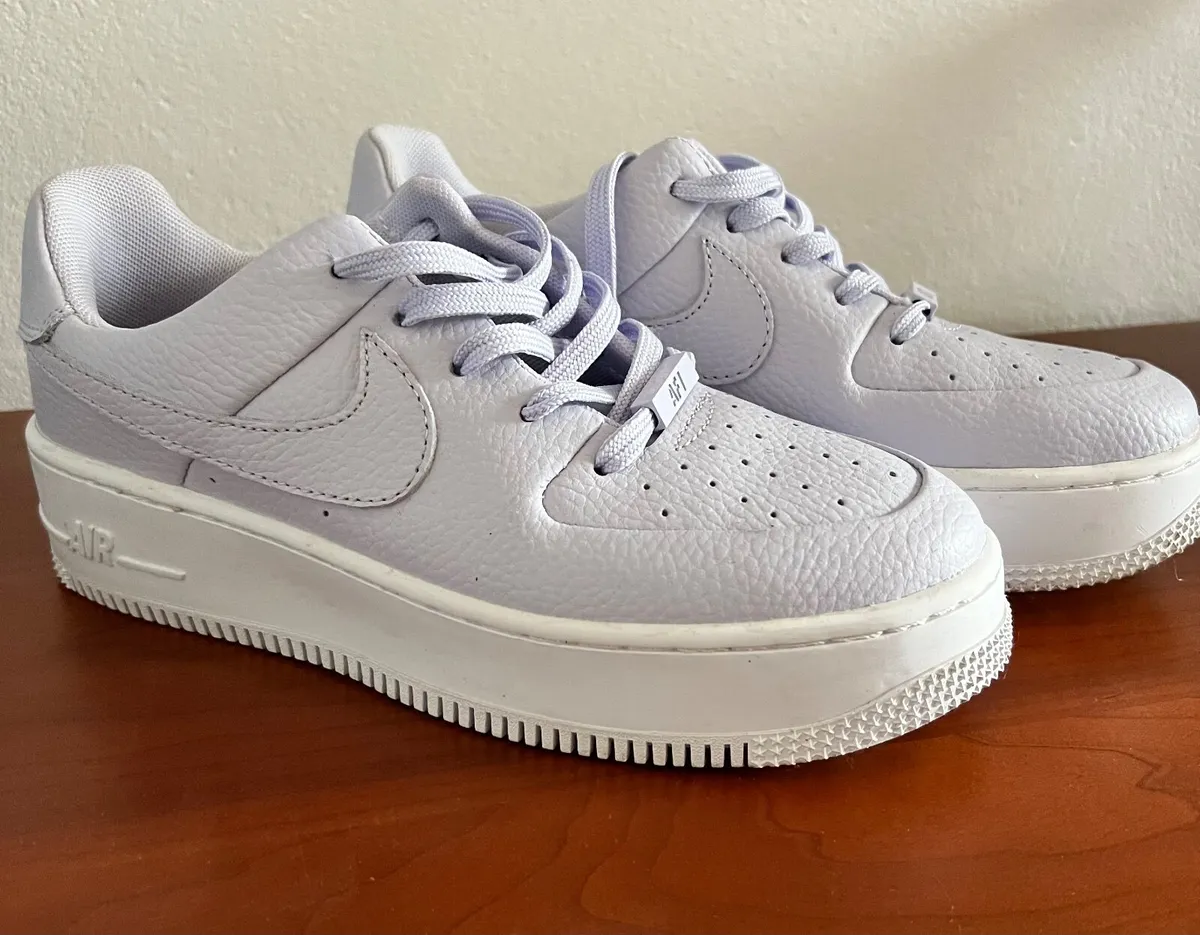 Trainers - Image 1