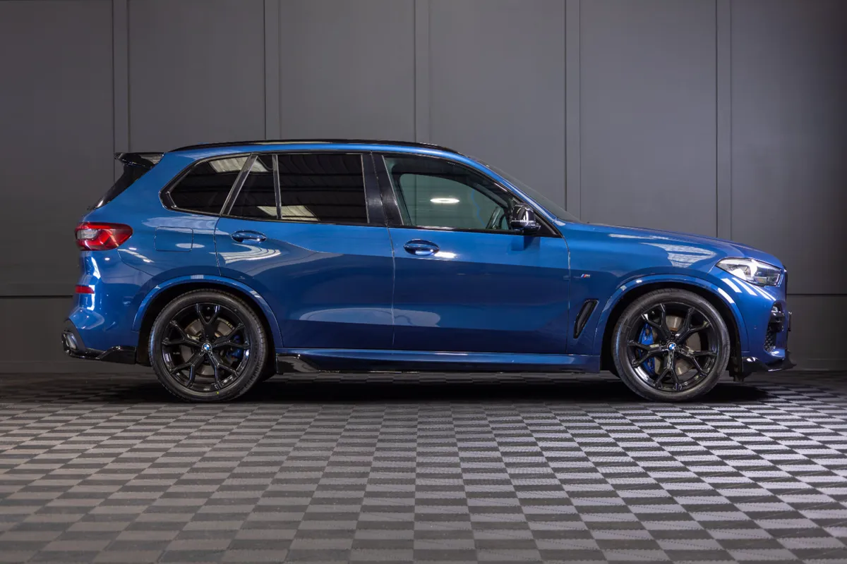 2021 BMW X5 X-Drive 45e M-Sport - Image 2
