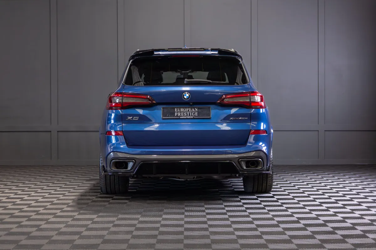 2021 BMW X5 X-Drive 45e M-Sport - Image 4