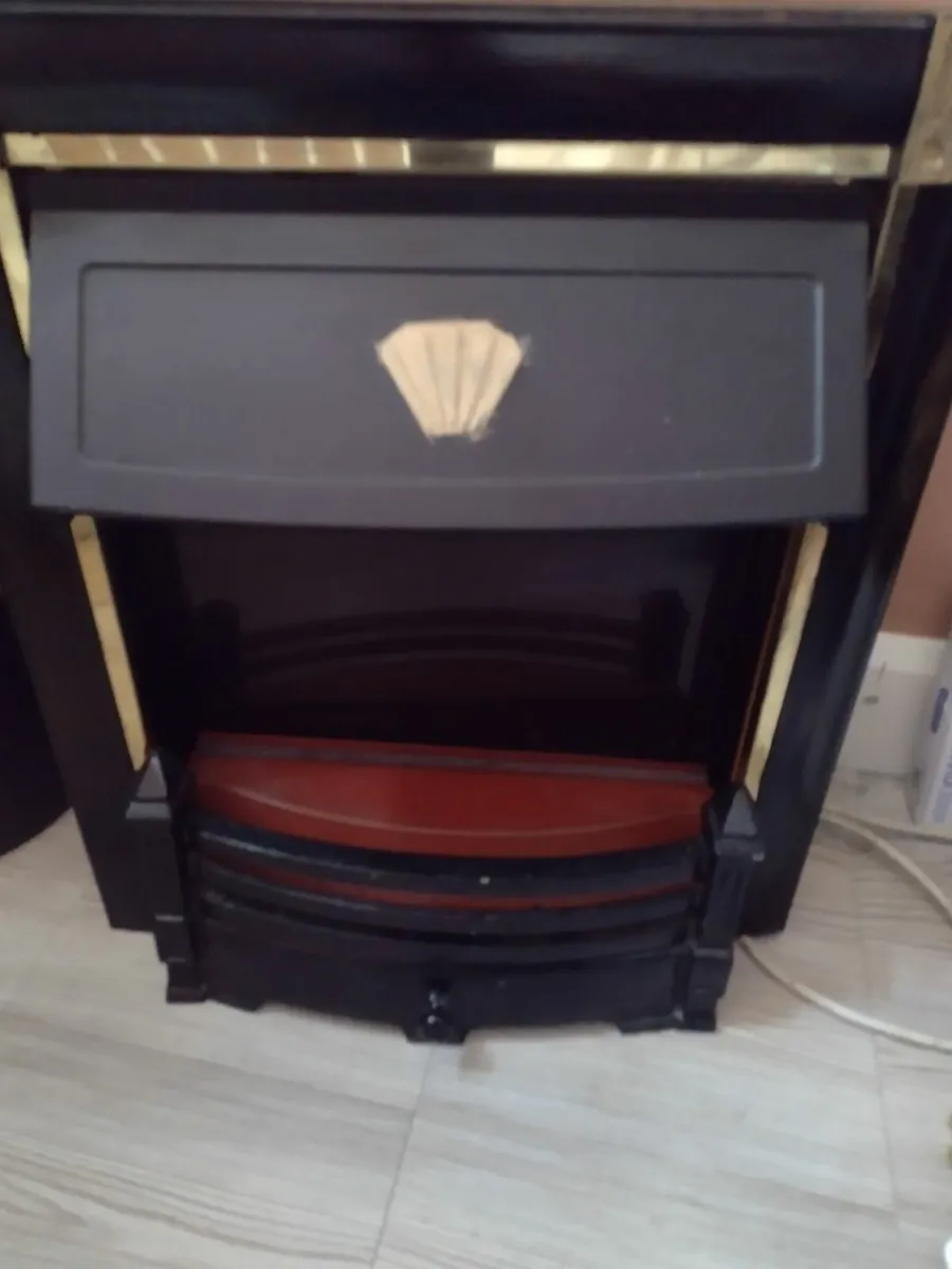 Working Dimplex electric insert heater - Image 1