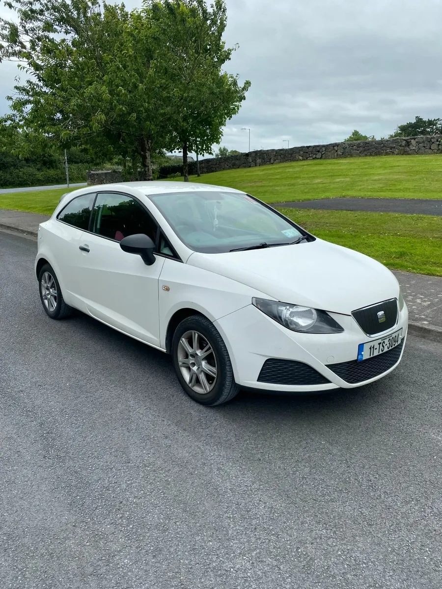 SEAT IBIZA 1.2 TDI CR ECOMOTIVE Sports Coupe 2011 - Image 1