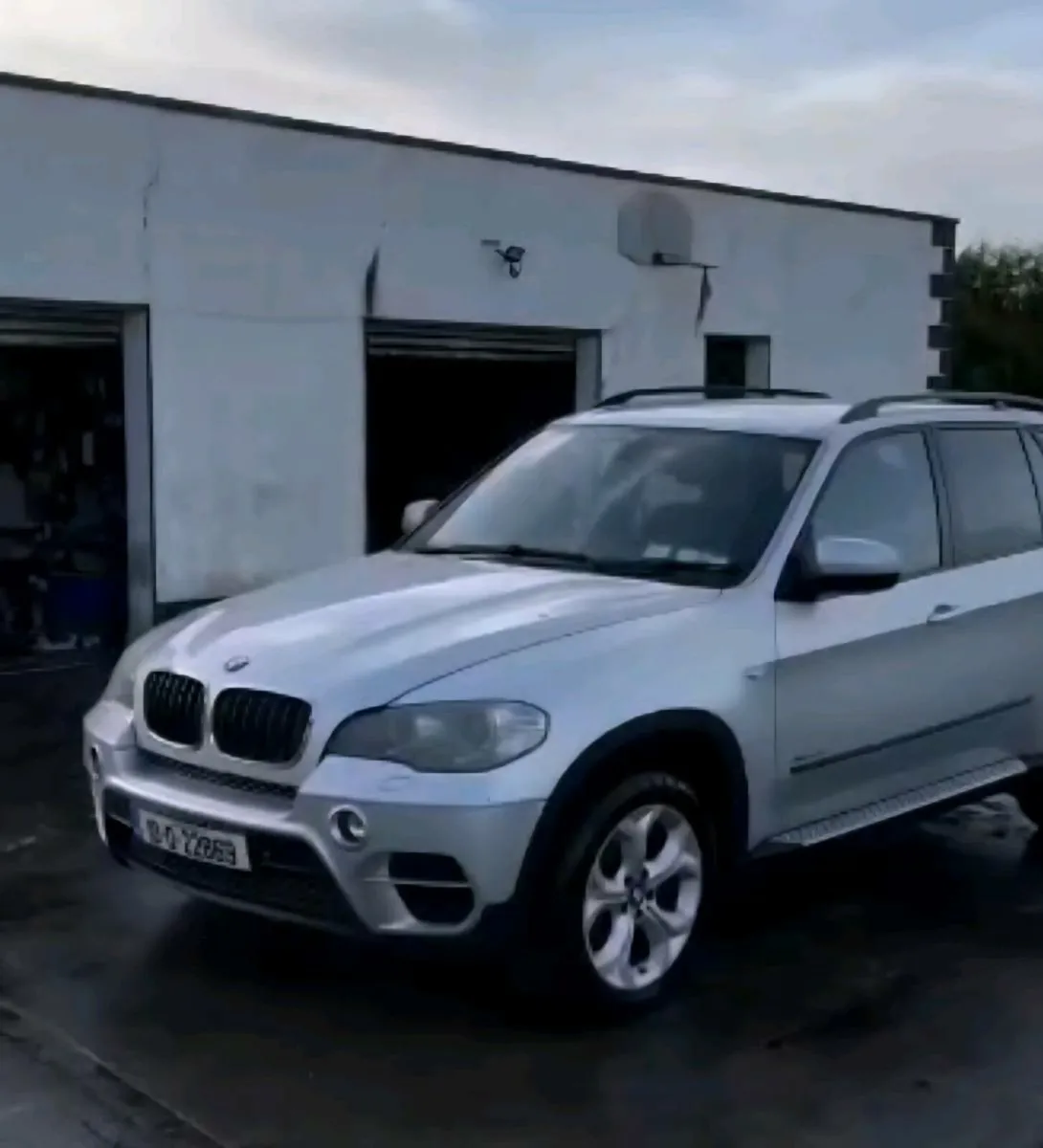 2010 BMW X5 (Please Read Add) - Image 1