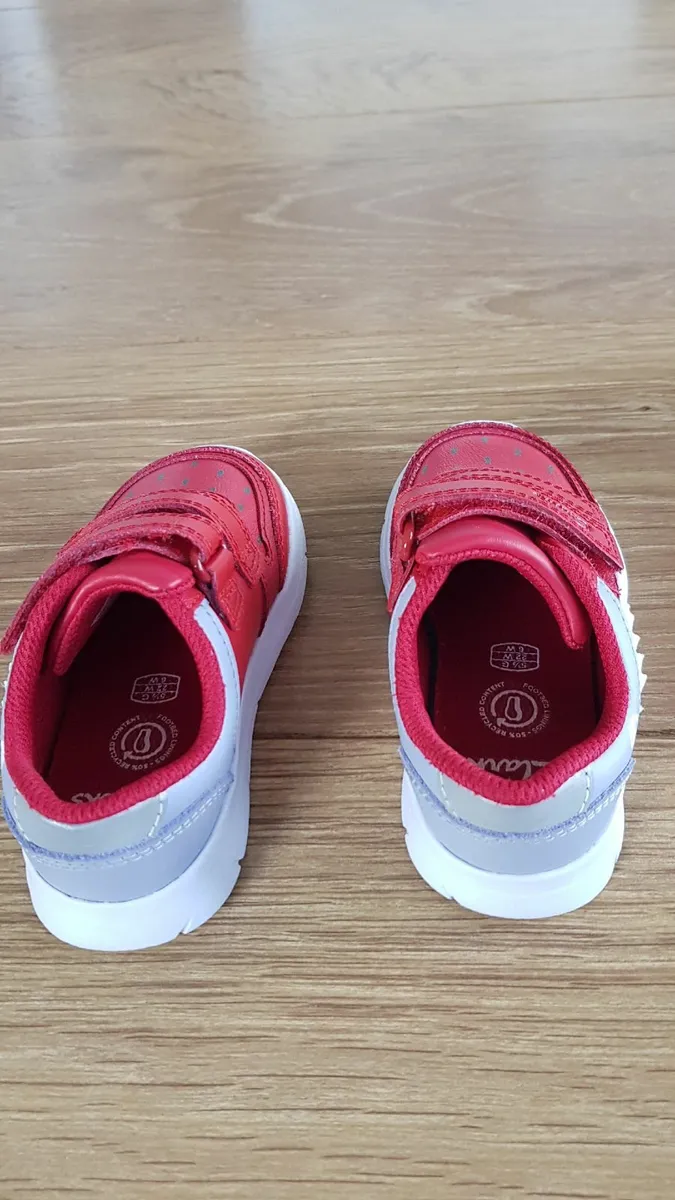 kids shoes- CLARKS - BRAND NEW size 22 - Image 3