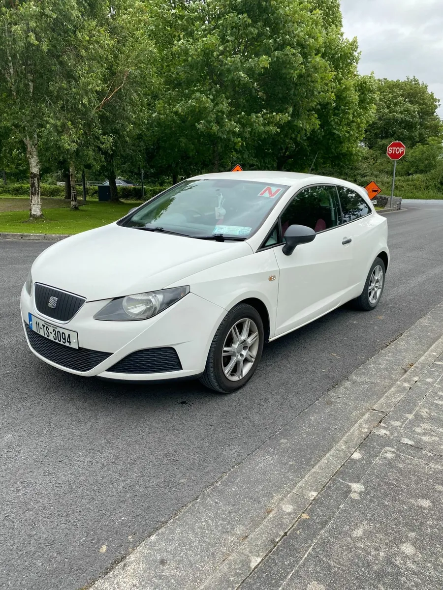 SEAT IBIZA 1.2 TDI CR ECOMOTIVE Sports Coupe 2011 - Image 4