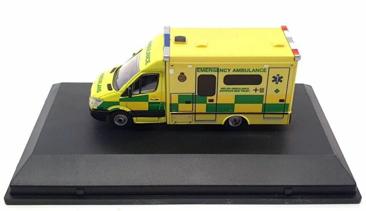 Ambulance 1.76, Sprinter -Free Post - Image 4