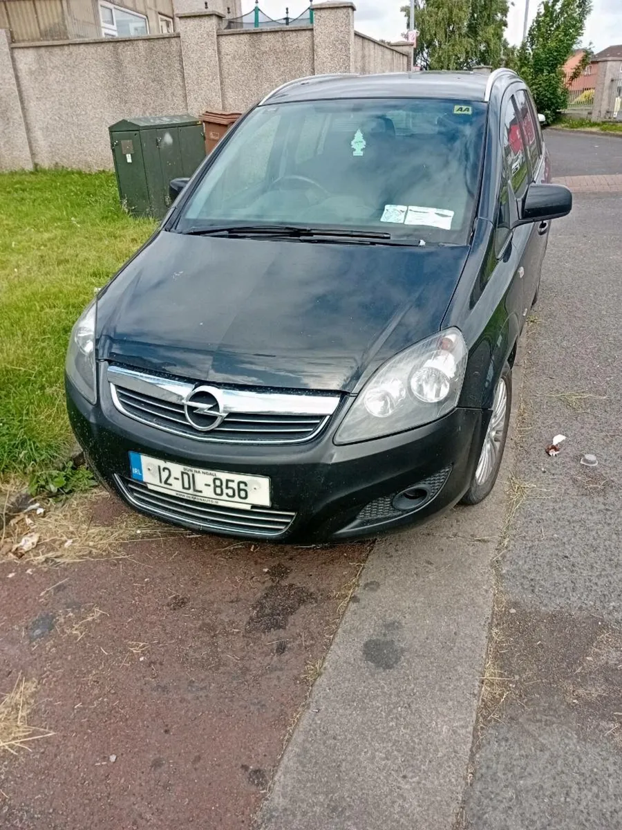 2012 opel zafira 1.7 diesel nct'd and tax'd - Image 1