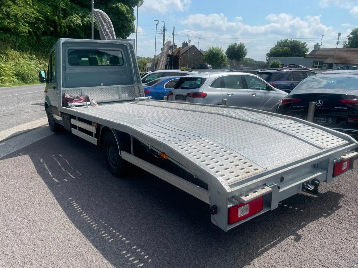 Mercedes-Benz Sprinter 317L Automatic - Image 3