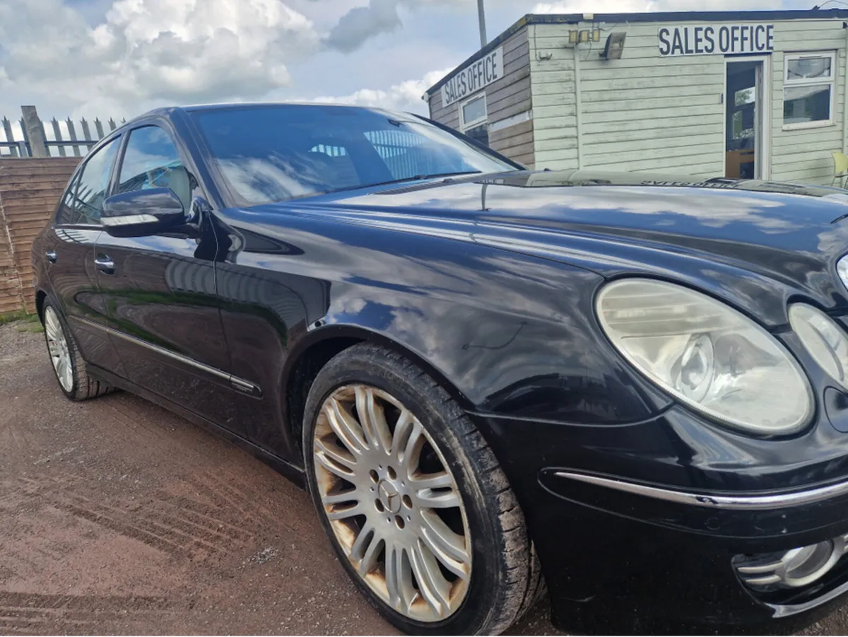 Mercedes-Benz E-Class E200 KOMPRESSOR - Image 2