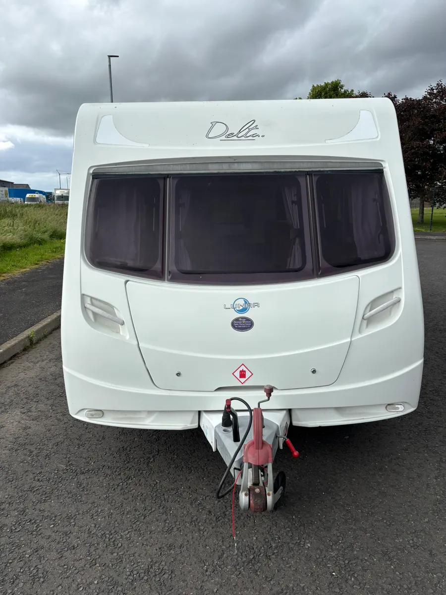 2009 Lunar 6 berth - Image 2