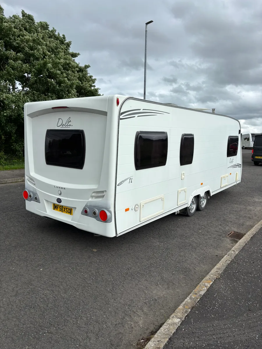 2009 Lunar 6 berth - Image 4