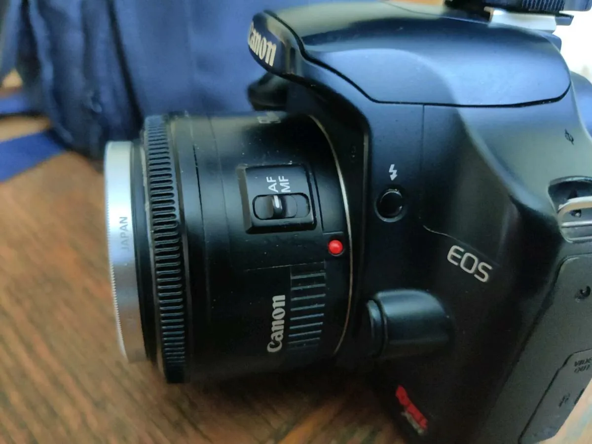 LARGE CANON NEW DIGITAL CAMERA/VIDEO & FLASH ! - Image 2