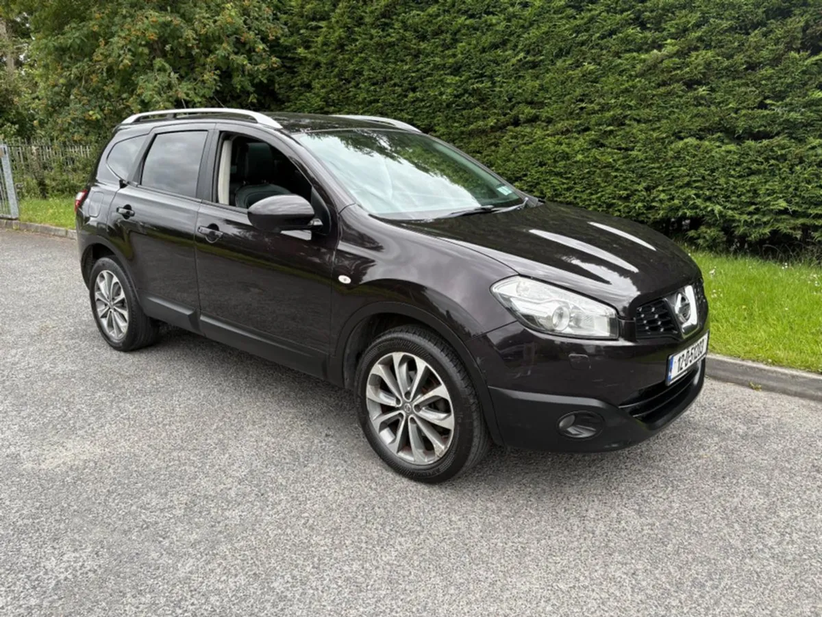 Nissan Qashqai +2 2 1.5 DCI Tekna 5DR 106BHP - Image 1