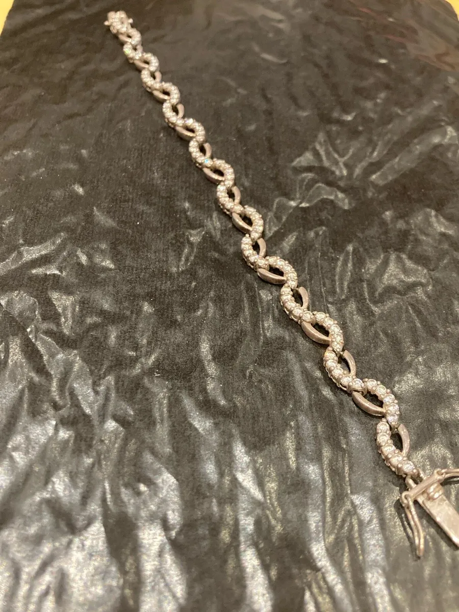 Sterling Silver bracelet, clear crystal stones - Image 3