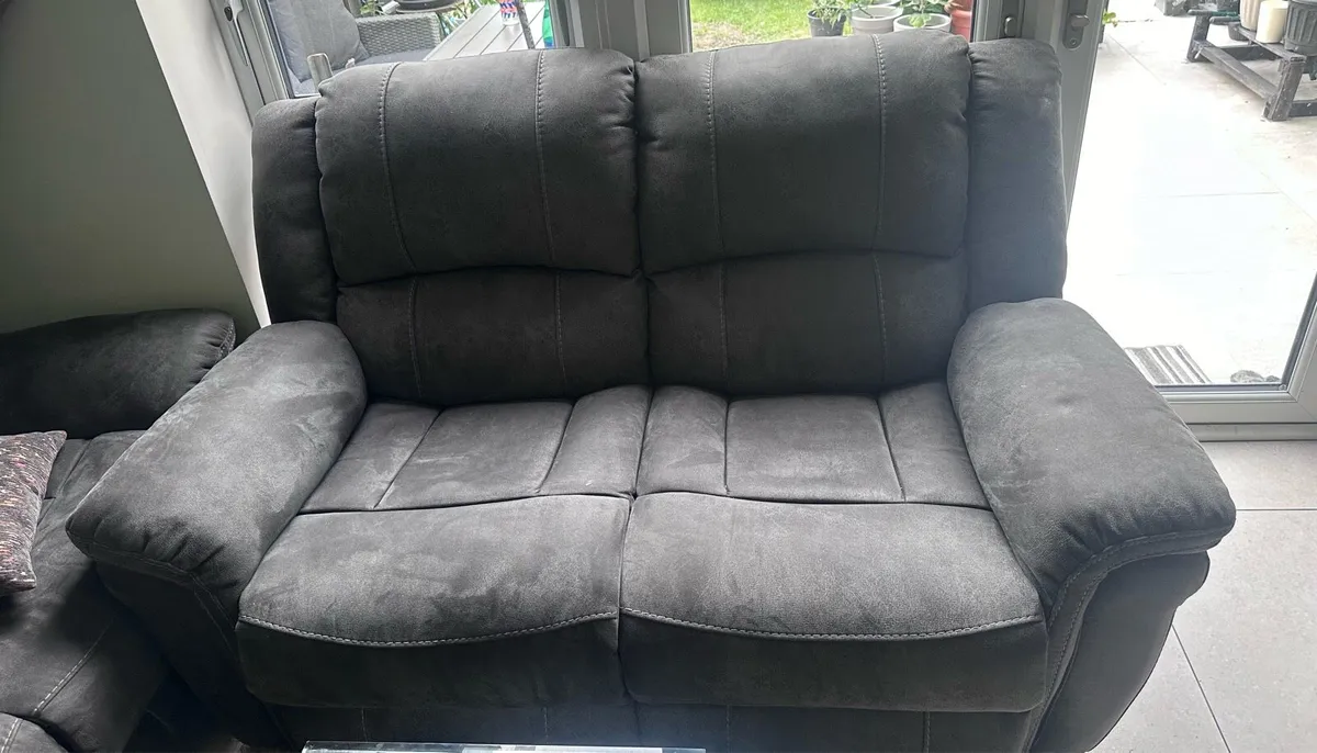 Recliner Sofas - Image 3