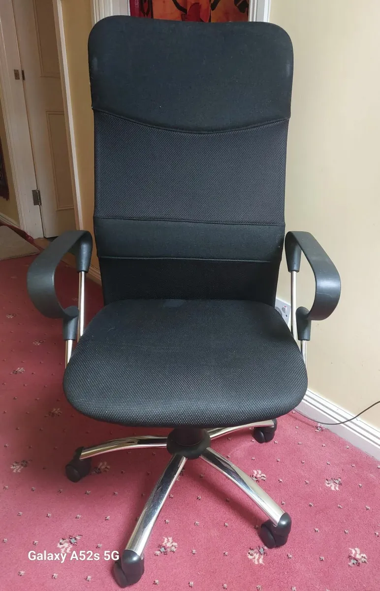 Office chair - Image 3