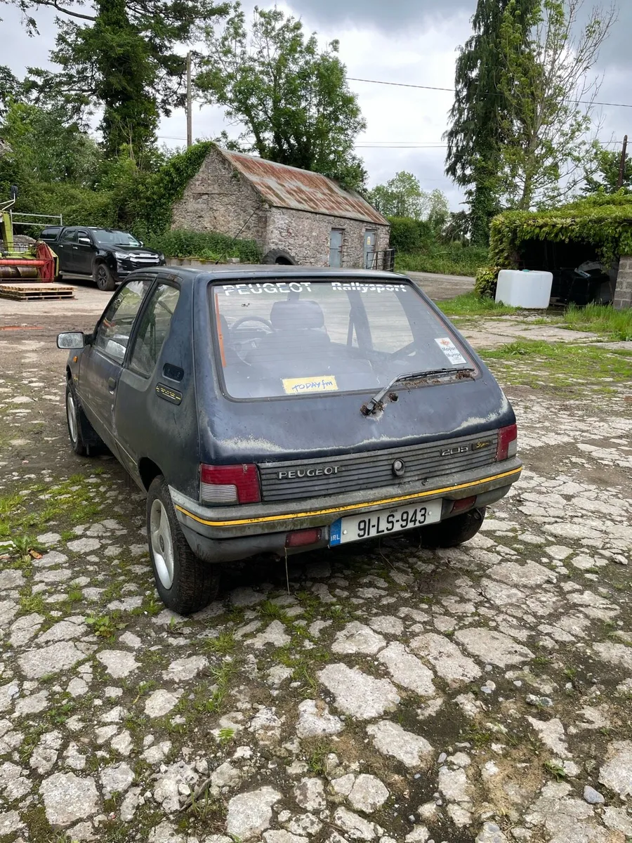 Peugeot 205 style - Image 4